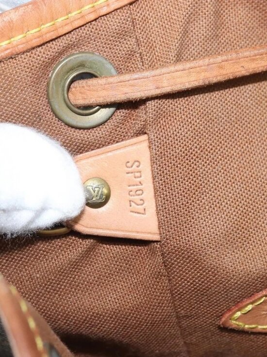 LOUIS VUITTON Monogram Montsouris MM Backpack main image 14